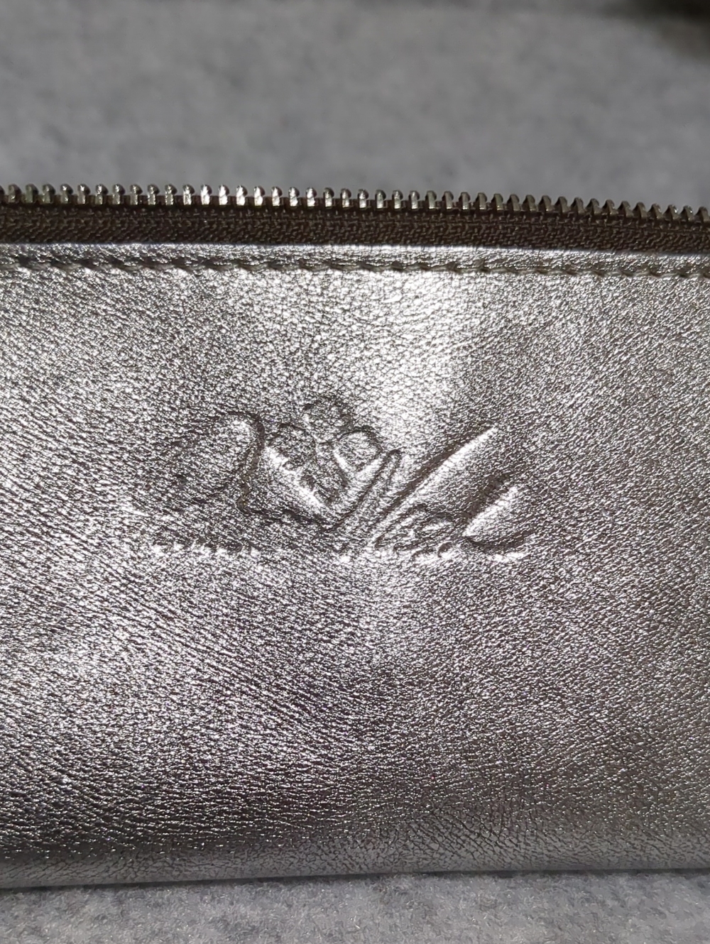 Patricia Nash Nazari Metallic Leather Wallet Silver Bifold Zip Coin - Picture 11 of 11